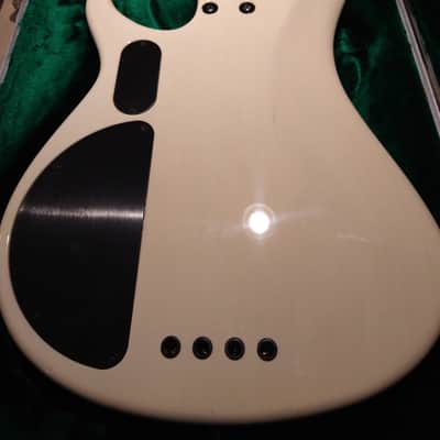 1997-Vintage USA-made Peavey Millennium bass guitar image 14