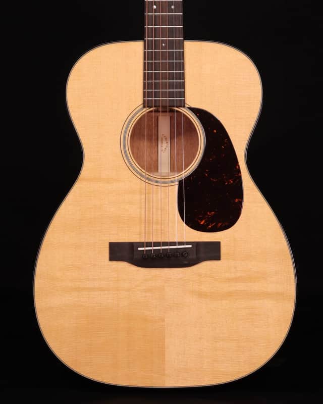 Martin 00-18 Standard Series Acoustic image 1