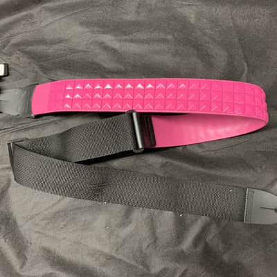 LM Guitar Strap 2" Stud Pink Pyramid PS-201PST image 1