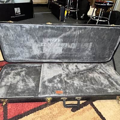 Vintage 2005 Ibanez Case for the RVX 220 Electric Guitar image 7