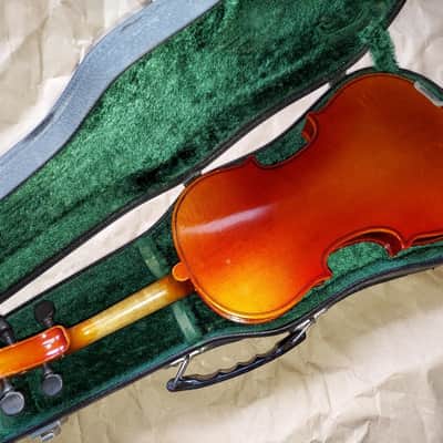 Suzuki Model 220 size 1/4 violin, Japan, 1986, with case (Bow needs replace hair) image 4