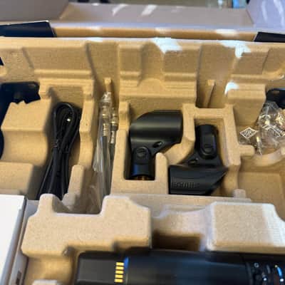 Shure SLXD24D/SM58 Dual Wireless Microphone System J52 image 7