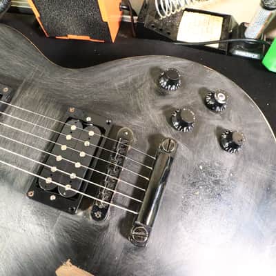 Gibson Les Paul Gothic Satin Black 2000 Electric Guitar image 24