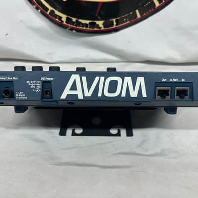 Aviom A-16 II Personal Mixer with Mount and Power Supply image 5