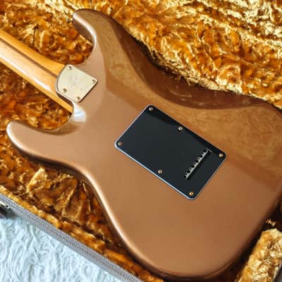 Fender Bruno Mars Signature Stratocaster 2023 - Mars Mocha image 2