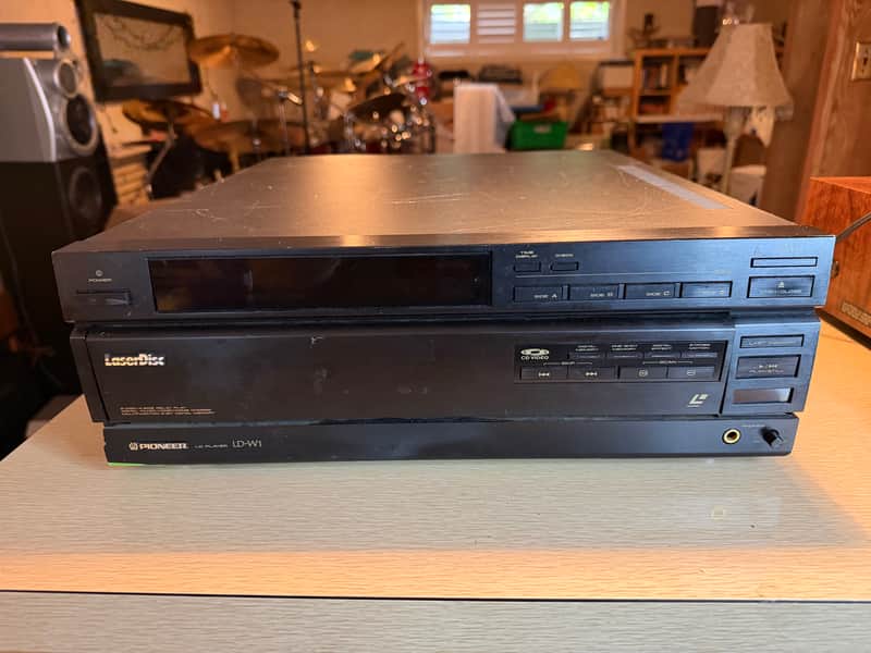 Vintage Pioneer LD-W1 laserdisc player Dual Tray Auto Flip For Parts Repair Read image 1
