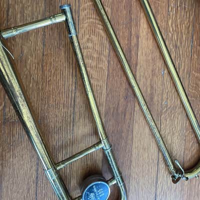 King Cleveland 605 trombone - smooth slide, worn lacquer, w/ Bach aristocrat case image 4