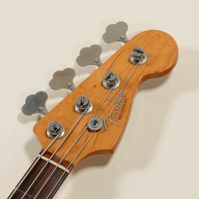 FENDER USA American Vintage '62 Precision Bass 3-Color Sunburst [V112689] (06/08) image 11