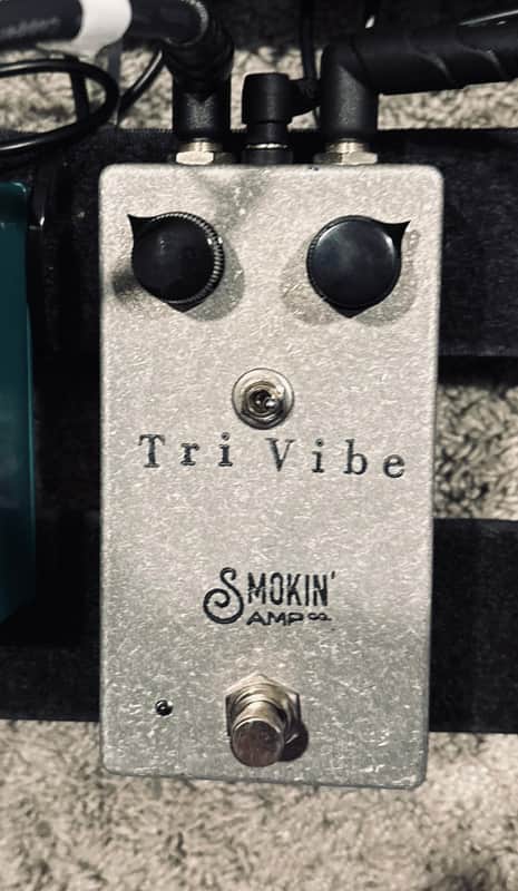 Smokin' Amp Co. Tri-Vibe True Vibrato / Phaser / Rotary Effect Pedal – Hand Built 2026 - Metal image 1