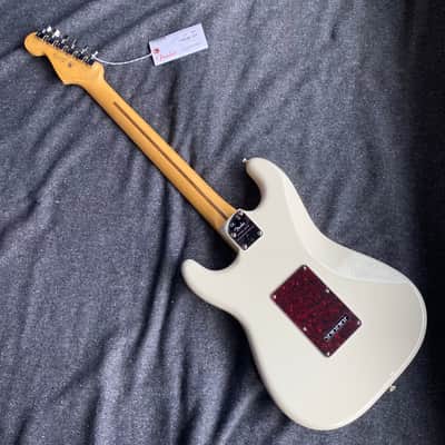 Fender American Professional II Stratocaster Rosewood RW 2021 Olympic White US210083681 image 8