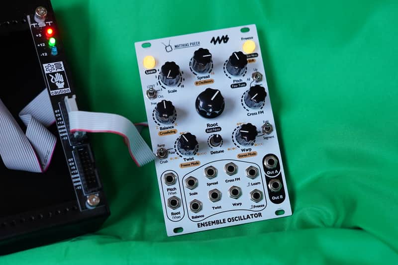 4MS Ensemble Oscillator 2020 - White