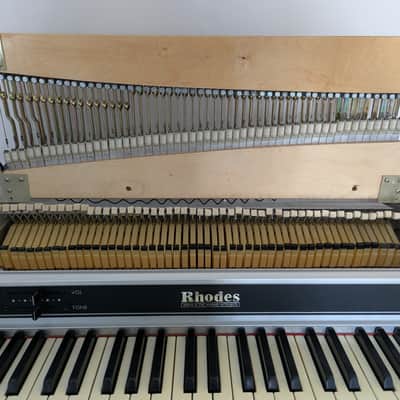 Fender Rhodes 54 for sale, 1980, great condition image 2