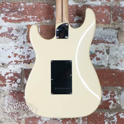 Fender Aerodyne Stratocaster Medium Scale DiMarzio Collection AST-75MDH 2006 Olympic White MIJ Japan image 7