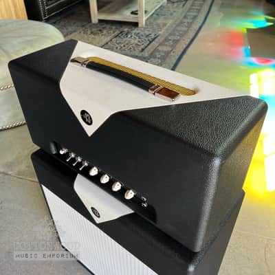 Divided by 13 CCC 9/15 Head - Black Bronco Tolex / Cream V image 4