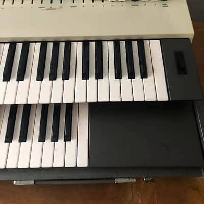 Yamaha YAMAHA YC-25D 1972 - Grey & Cream image 4