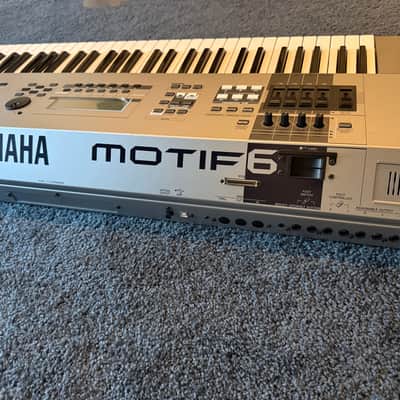 Yamaha Motif 6 Production Synthesizer 2000s - Gray image 8