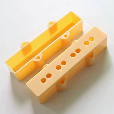 2pcs Cream 4 String Jazz Bass Style Pickup Covers image 2