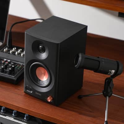 Edifier MR3 Powered Studio Monitor Speakers, Hi-Res Audio Certified Bluetooth V5.4 Active Bookshelf Speakers, 2.0 Computer Speaker with Headphone Output RCA AUX Balanced TRS Input - Black (Pair) image 6