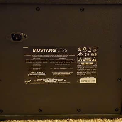 Fender Mustang LT25 25-Watt 1x8" Digital Modeling Guitar Combo 2019 - Present - Black image 3