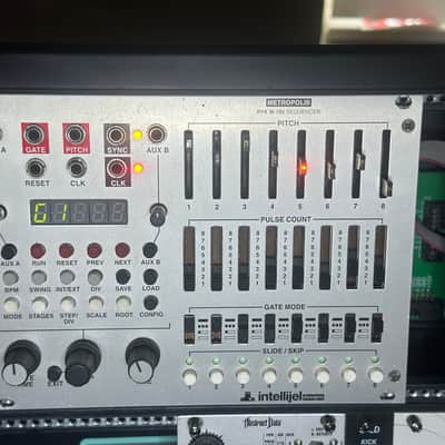 Intellijel Metropolis Complex Pitch / Gate Sequencer Eurorack Synth Module 2015 - 2020 - Silver image 1