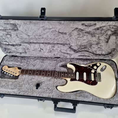 Fender Stratocaster HSS American Professional Shawbucker 2016 Olympic White image 23