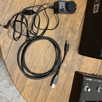 Line 6 HX Stomp XL Guitar Multi-Effects Processor with Power Supply & USB Cable image 4