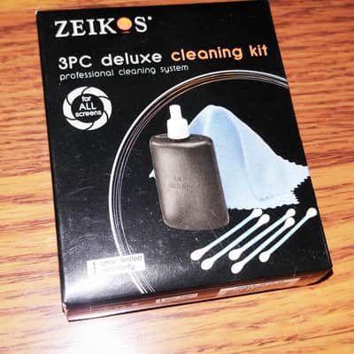 Zeikos Universal LCD Screen Gaurd and Free Cleaning Kit image 2