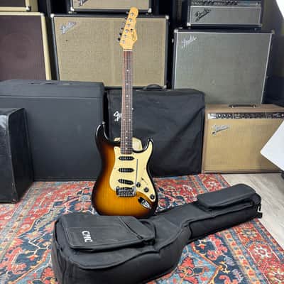 G&L USA Legacy Strat Style Solid Alder USA Made - 2002 image 10