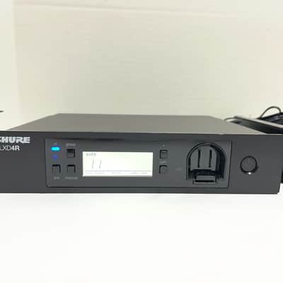Shure GLXD4R Z2 GLXD14R Wireless Rackmountable Rack Ear Mount Receiver with PS43US Power Supply for GLXD GLXD1 GLX-D GLXD4=-Z2 Vocal Mic Guitar Instrument Advanced Digital Wireless Systems Band 2400-2483.5MHz for GLXD24R GLXD14 SM58 B58 Beta 58 B87A image 10