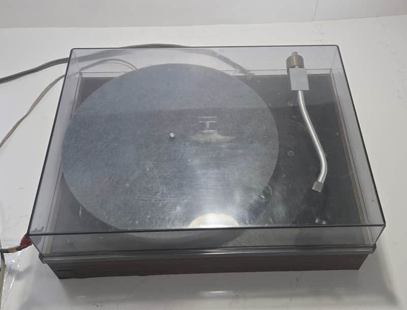 Acoustic Research AR-XA 1960s - Black wood plinth image 1