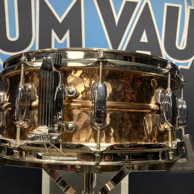 Tama - 5.5x14" Hammered Bronze Snare Drum 2000s image 11
