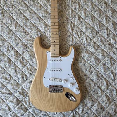 Fender American Pro Stratocaster MN Natural image 4