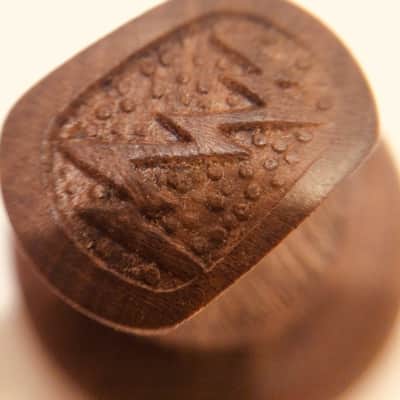 Zenith Small Pinch Solid Wood 1938 Reproduction Radio Knob- Set Screw-1/2" image 4