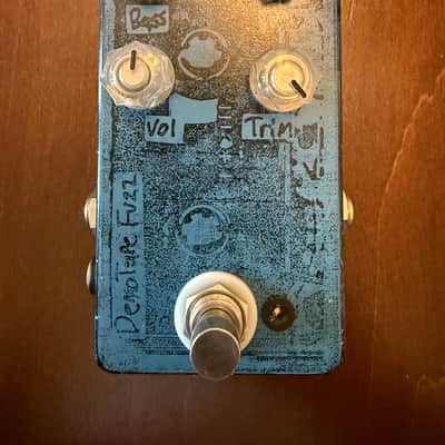 ギター Mid-Fi Electronics Fuzz 楽天市場】mid-fi electronics Demo Tape Fuzz : MUSICLAND KEY 心斎橋店