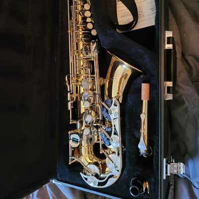 Yamaha YAS-26 Standard Alto Saxophone 2020s - Lacquered Brass image 1