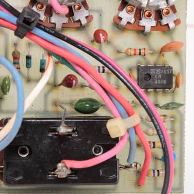 ProCo Big Box Rat Tone Knob V1-B 1979 Fluted Knob image 6