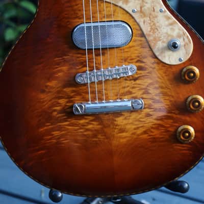 Versoul Henry LTD 2013 2 Color Sunburst image 2