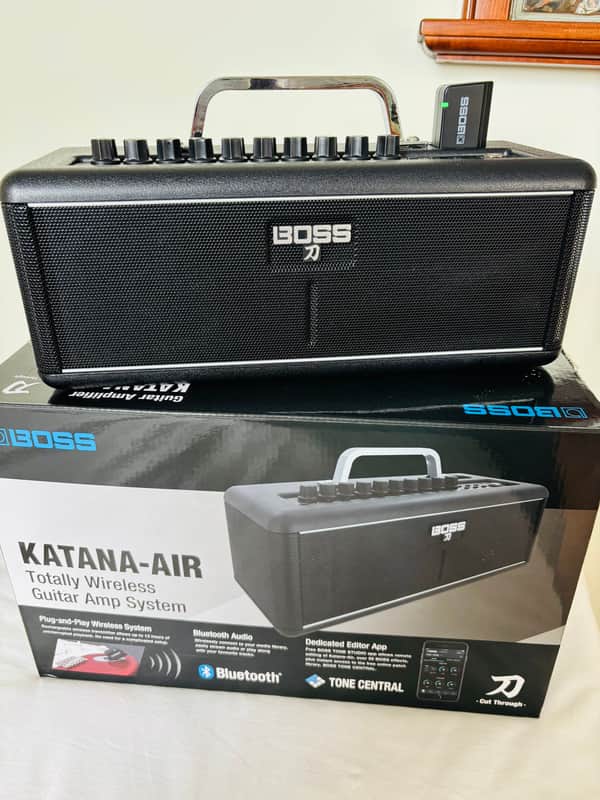 Boss Katana-Air 30-Watt 2x3" Wireless Guitar Combo 2018 - Present - Black image 1