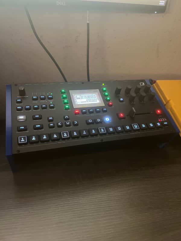 Elektron Octatrack MkII Dynamic 8-Track Performance Sampler 2017 - 2021 - Black image 1