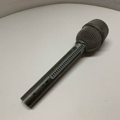 ELECTRO VOICE EV RE11 MICROPHONE- RARE! VINTAGE! AWESOME SOUND! MAKE OFFER!! image 2