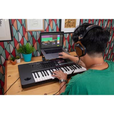 Roland JUNO-D8 88-Key PHA-4 Keyboard Synthesizer with ZEN-Core Engine, Color Display, and Eight Phrase Pads (Black) image 4