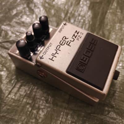 Boss FZ-2 Hyper Fuzz (Silver Label) 1993 - 1997 - Silver image 3
