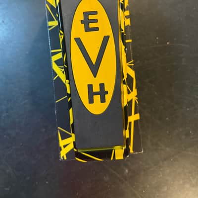 Dunlop EVH95 Eddie Van Halen Signature Cry Baby Wah image 3