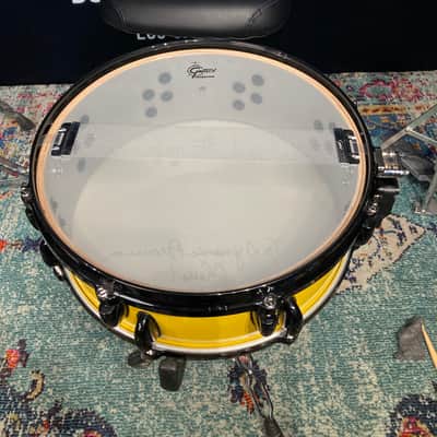 Gretsch - 14x5", Vineyard Custom Snare Drum, Signed by Fred Gretsch! 2006 - Yellow, Black Hardware image 13