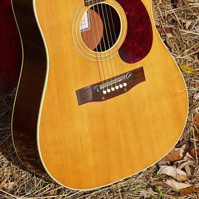 1965-66 Harptone-made Supreme A-6N dreadnought guitar image 2