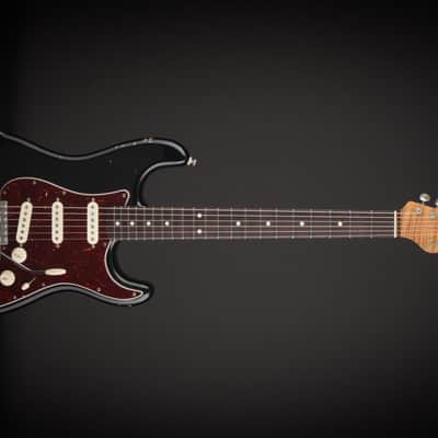 Smitty Classic S 2018 Black with Mastergrade Flame Neck image 3