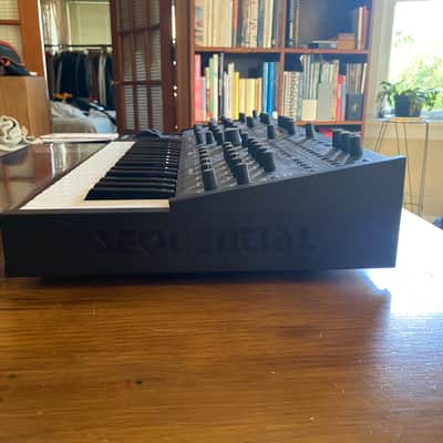 Sequential Pro 3 37-Key 3-Voice Monophonic / Paraphonic Synthesizer with DeckSaver image 5