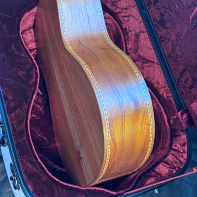 Mele Guitarlele Six String Ukulele- Natural w/ Case (Guilele/Guitalele) image 12