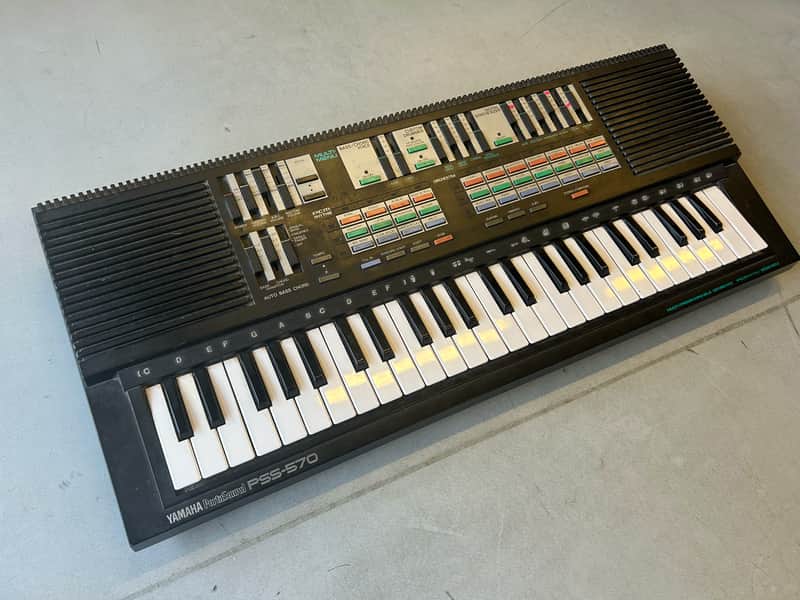 Yamaha PSS-570 FM Synthesizer Keyboard ( YM3812 Soundblaster SEGA 560 ) image 1