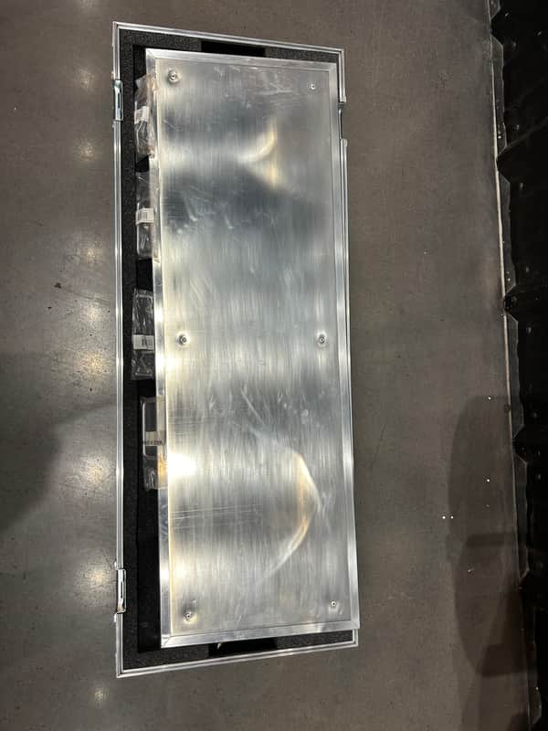 Used Encore Pedalboard and Case 45x17.5 image 1